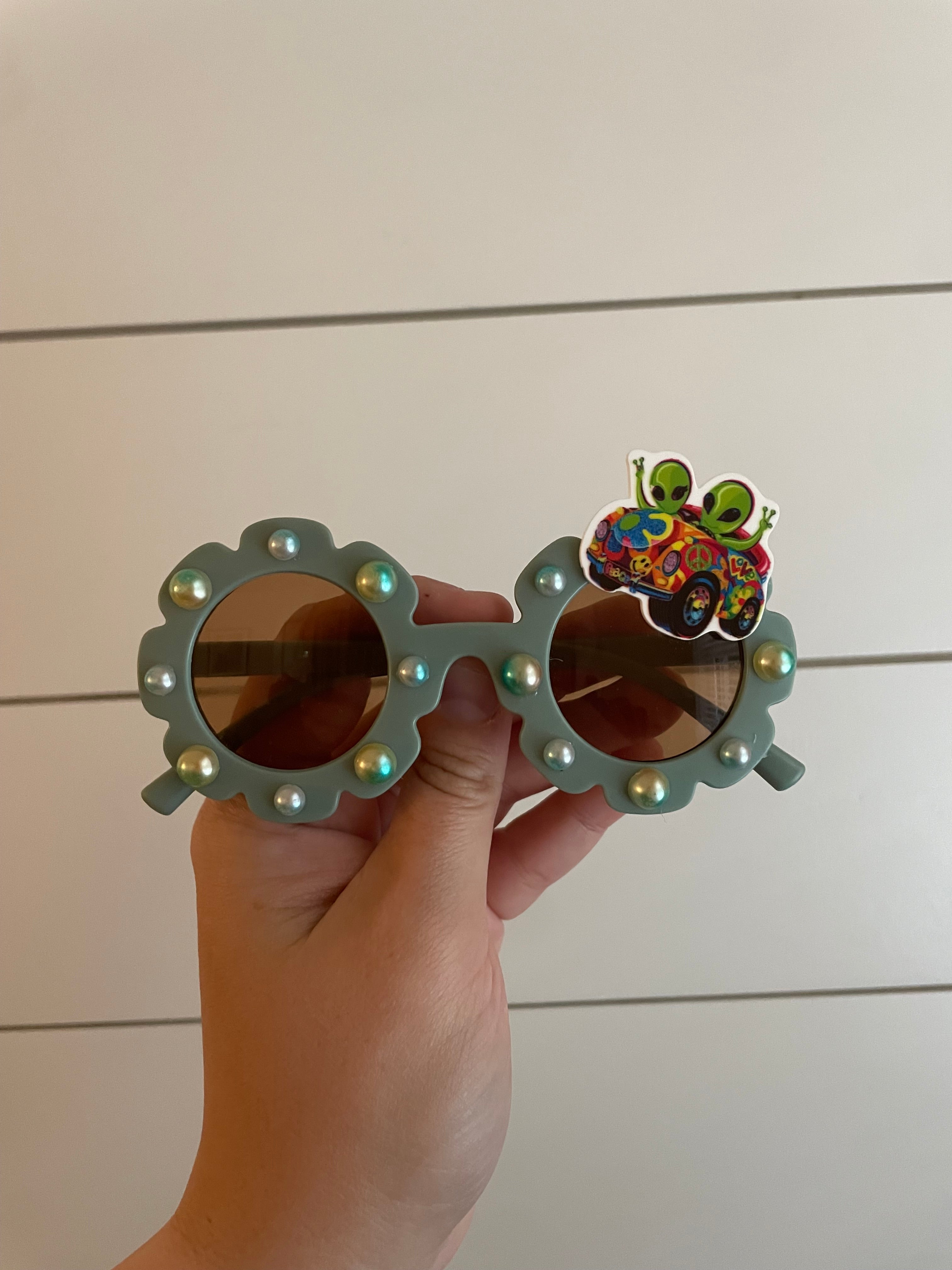 Sunnies- Pair 16